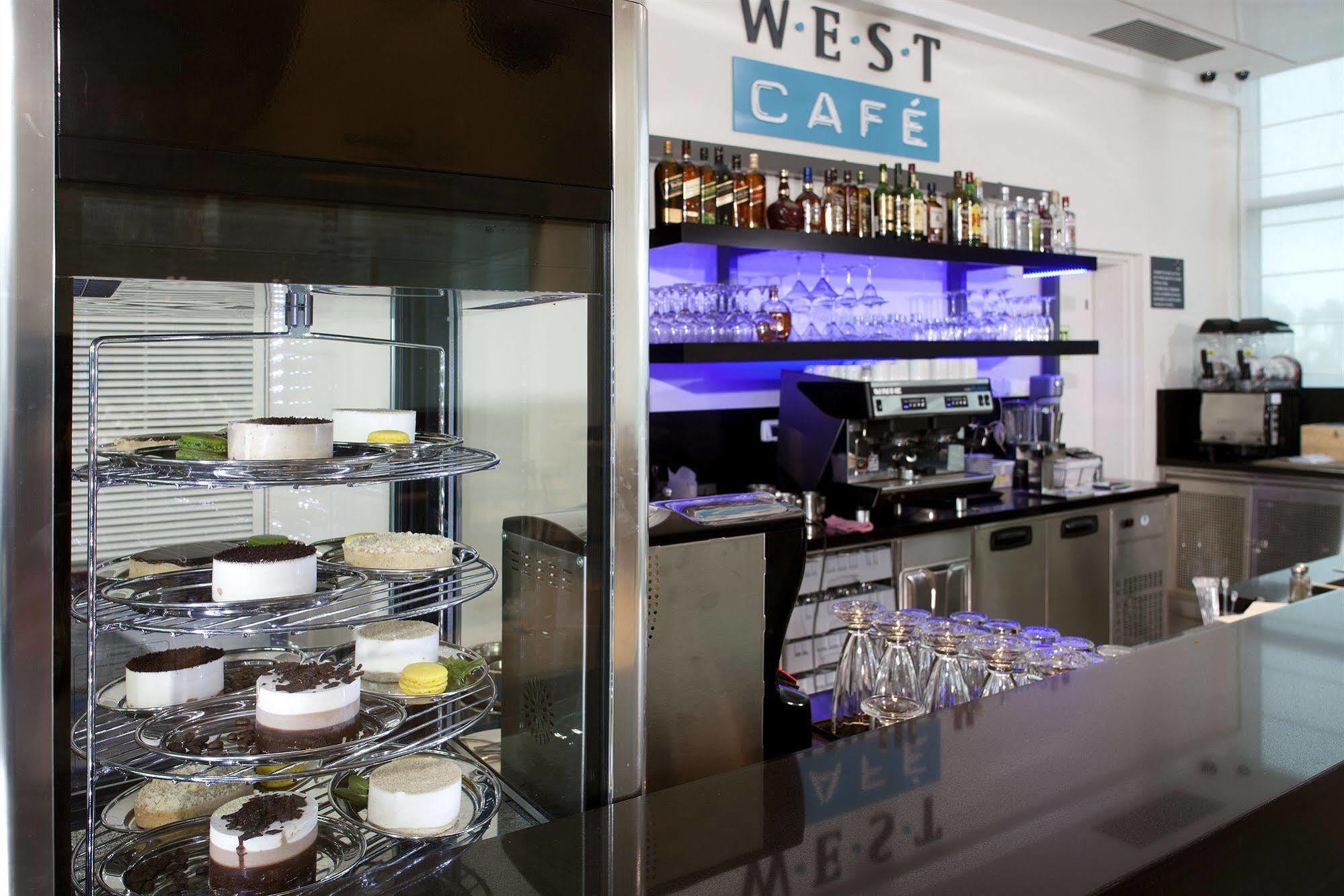 West All Suites Hotel Asdode Exterior foto